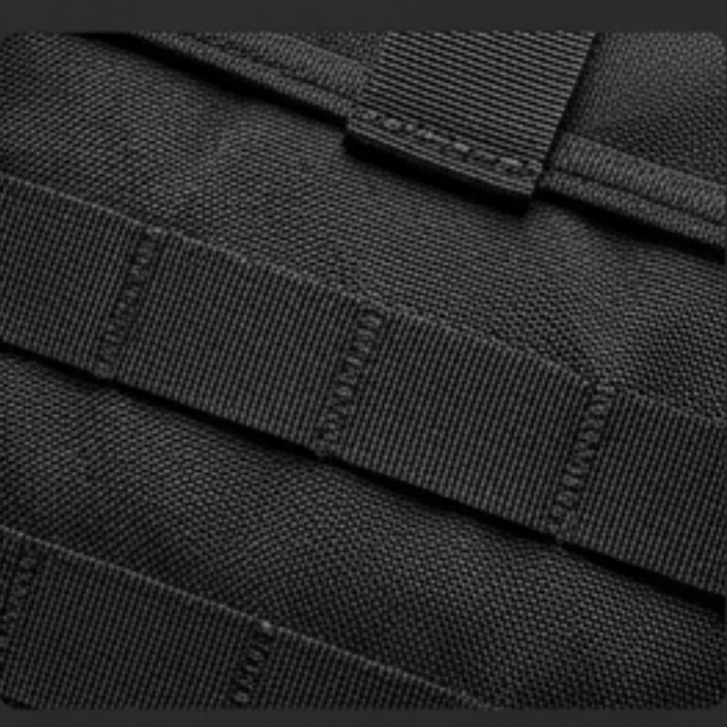 AYRON Sac Athlète 45L — vue de côté, sangles rembourrées et zips YKK